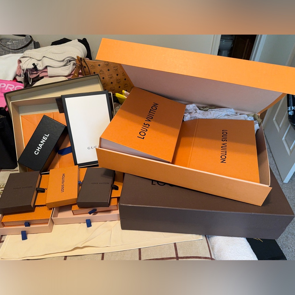 Lv Boxes Small / Medium Sizes